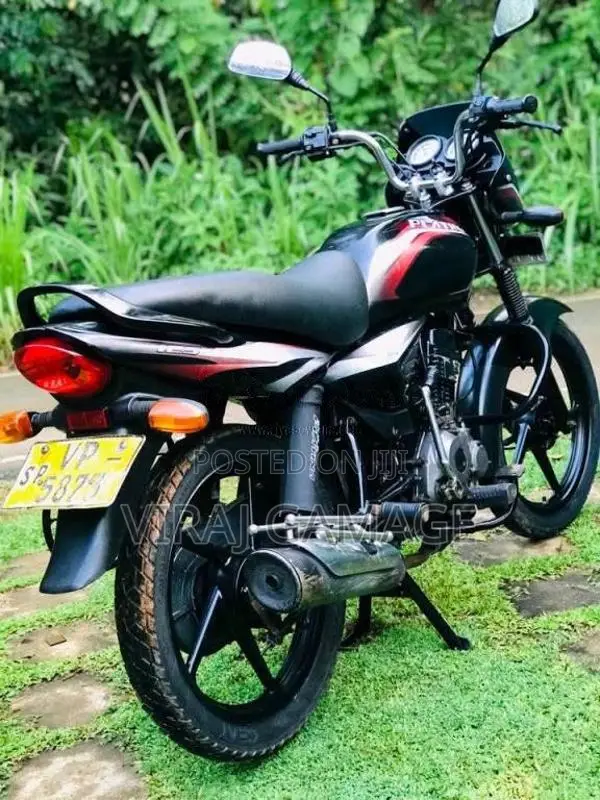 Bajaj Platina 125 2010 Motorbike (Used)