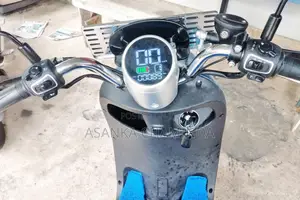 Yadea M6 2026 Motorbike (Used)