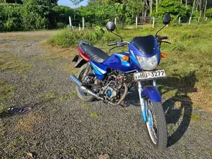 Bajaj Caliber 2004 Motorbike (Used)