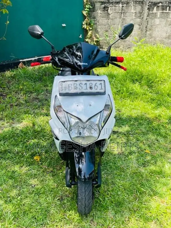 Honda Dio 2014 Motorbike (Used)