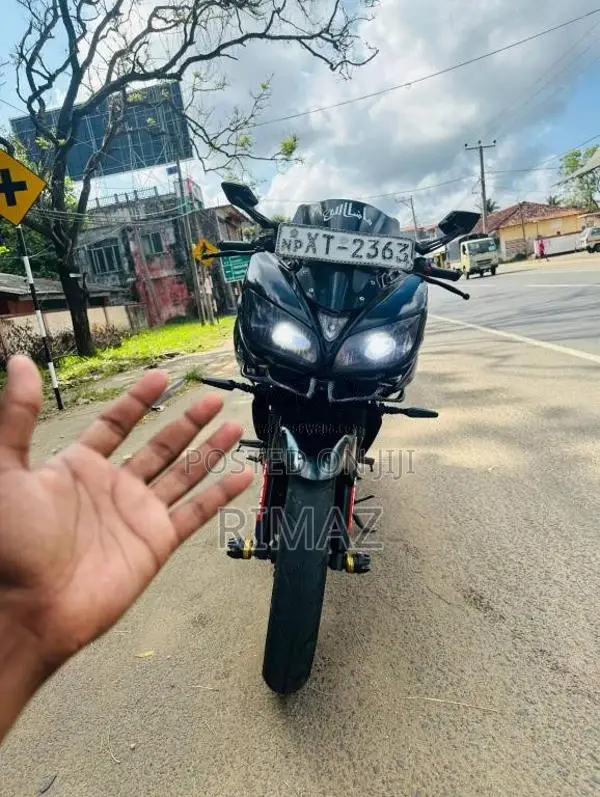 Yamaha Fazer 2012 Motorbike (Used)