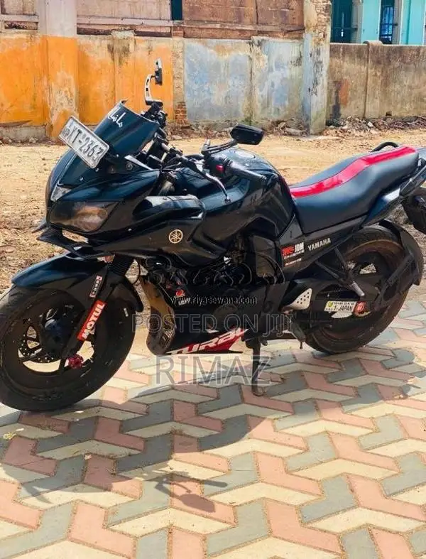 Yamaha Fazer 2012 Motorbike (Used)