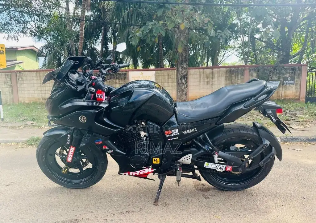 Yamaha Fazer 2012 Motorbike (Used)