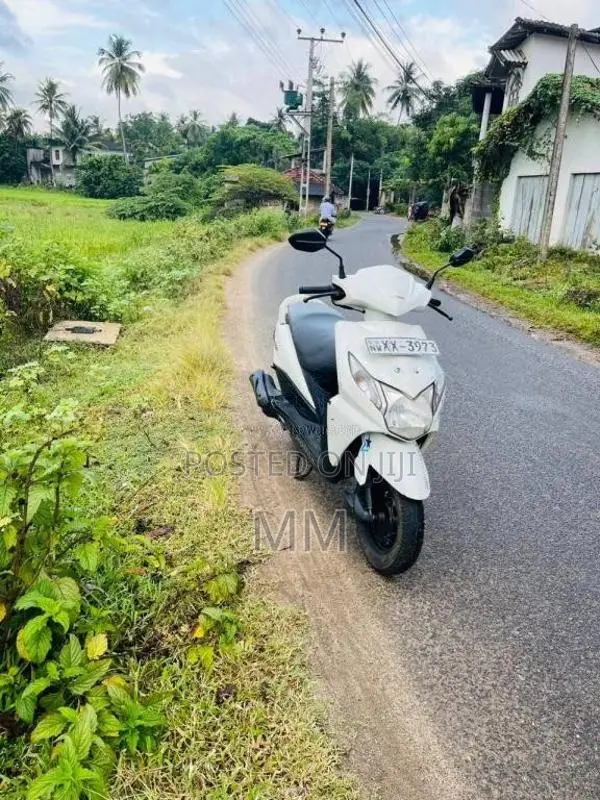 Honda Dio 2012 Motorbike (Used)