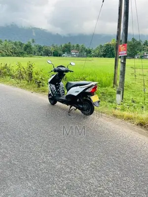 Honda Dio 2012 Motorbike (Used)