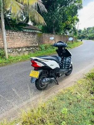 Honda Dio 2012 Motorbike (Used)