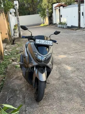 Yamaha NMax 2020 Motorbike (Used)