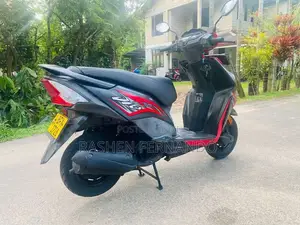 Honda Dio 2017 Motorbike (Used)