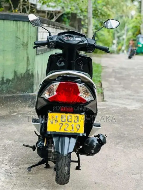 Honda Dio 2016 Motorbike (Used)