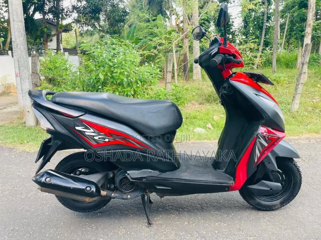 Honda Dio 2019 Motorbike (Used)