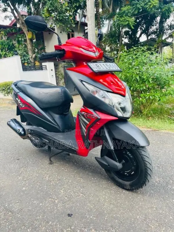 Honda Dio 2019 Motorbike (Used)