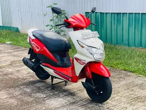 Honda Dio 2015 Motorbike (Used)