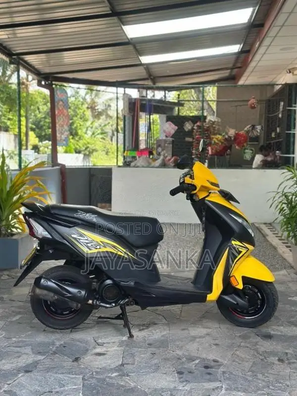 Honda Dio 2018 Motorbike (Used)