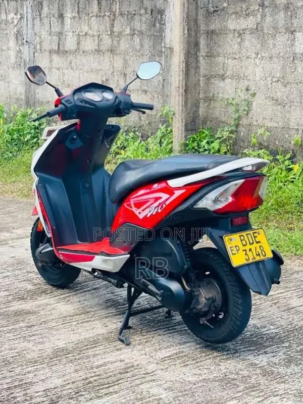 Honda Dio 2015 Motorbike (Used)
