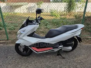 Honda PCX 125 2015 Motorbike (Used)