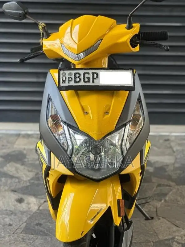 Honda Dio 2018 Motorbike (Used)