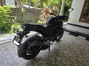 Yamaha FZ V4 2025 Motorbike (Used)