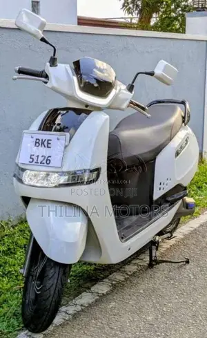 TVS IQUBE 2025 Motorbike (Used)