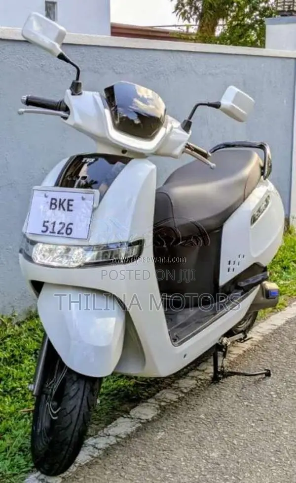 TVS IQUBE 2025 Motorbike (Used)