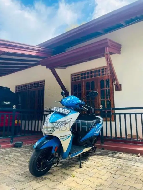 Honda Dio 2016 Motorbike (Used)