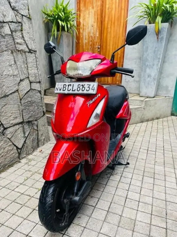 Hero Pleasure 2014 Motorbike (Used)