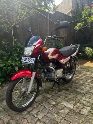 Bajaj CT-100 2008 Motorbike (Used)