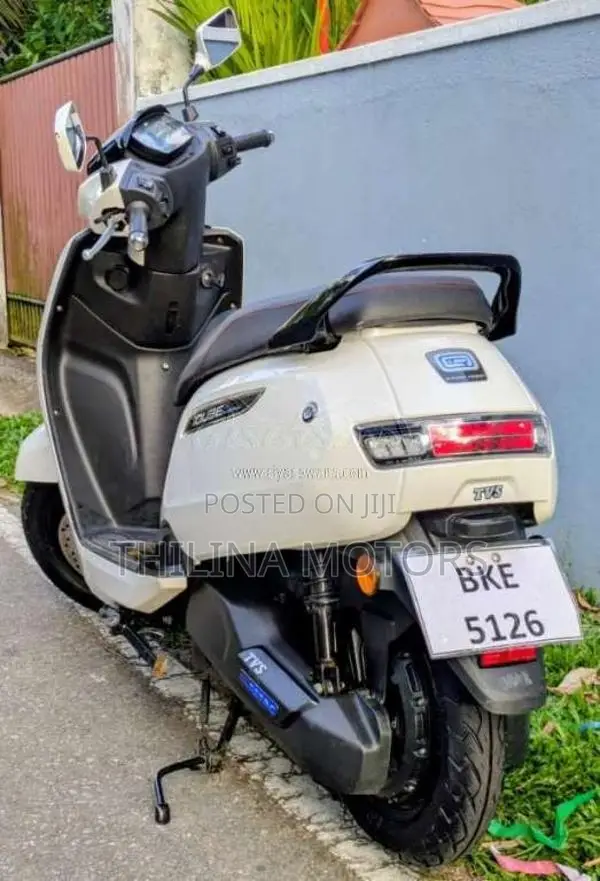 TVS IQUBE 2025 Motorbike (Used)