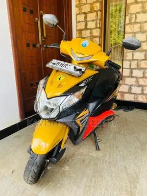 Honda Dio 2019 Motorbike (Used)