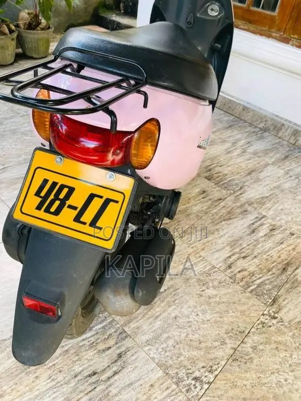 Suzuki Let 2024 Motorbike (Used)