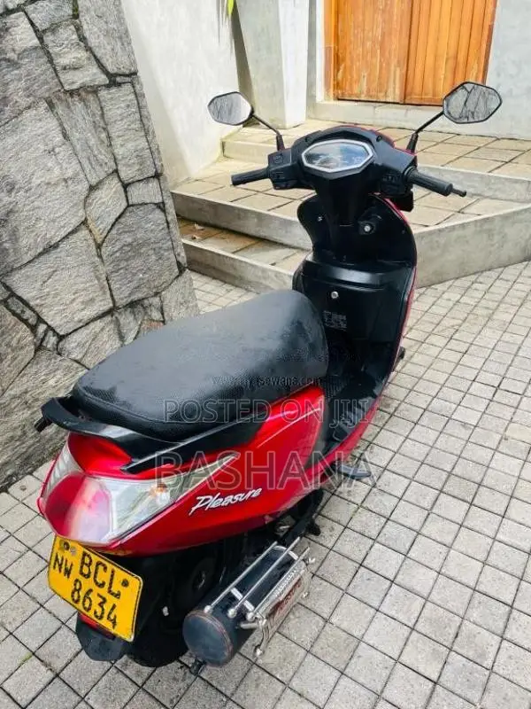 Hero Pleasure 2014 Motorbike (Used)