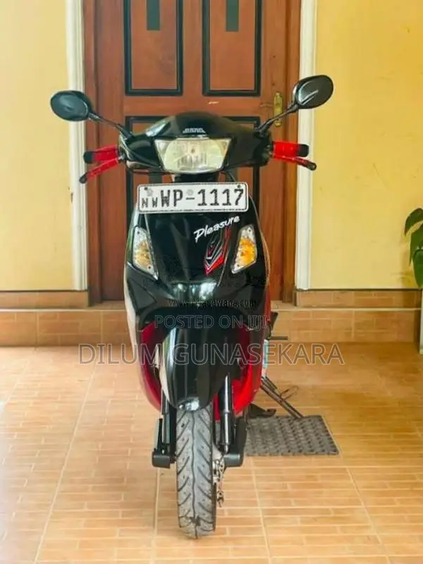 Hero Pleasure 2011 Motorbike (Used)