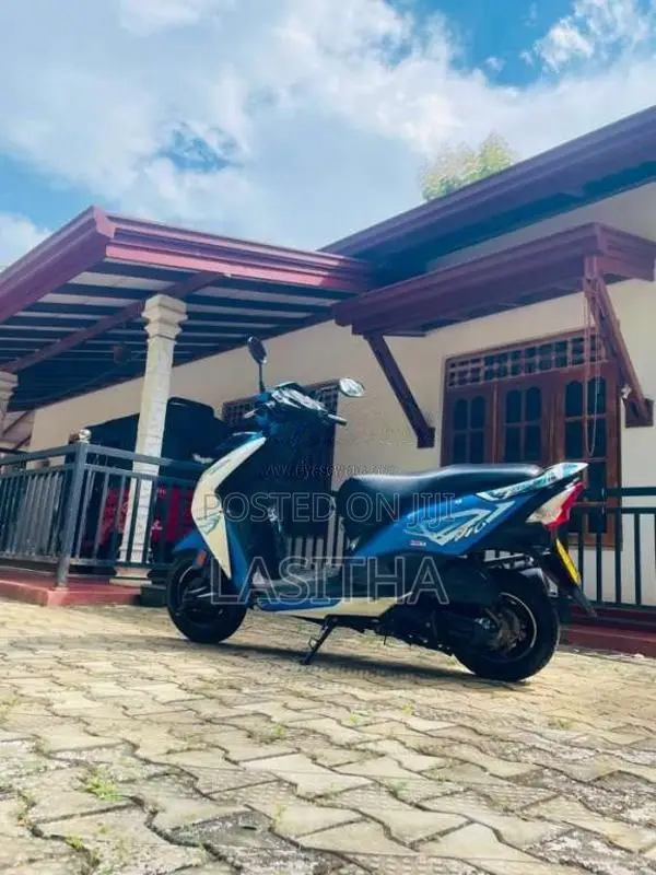 Honda Dio 2016 Motorbike (Used)