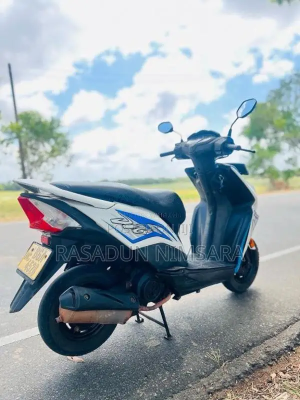 Honda Dio 2017 Motorbike (Used)