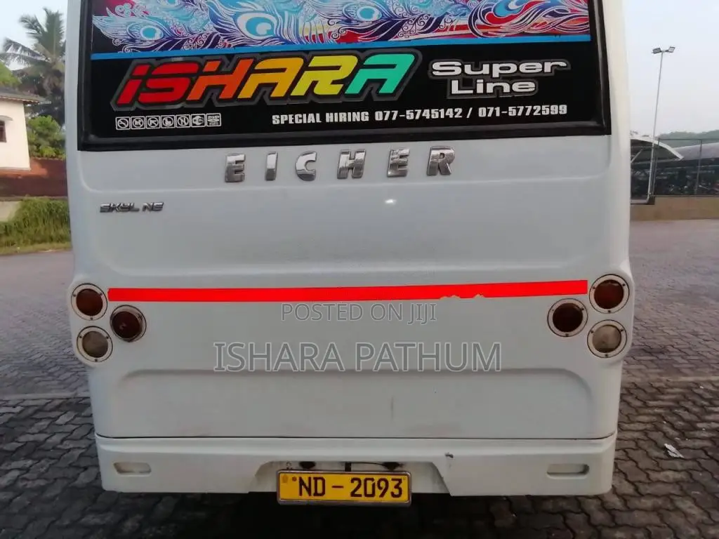 Eicher Skyline 2017 Bus (Used)
