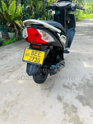 Honda Dio 2016 Motorbike (Used)