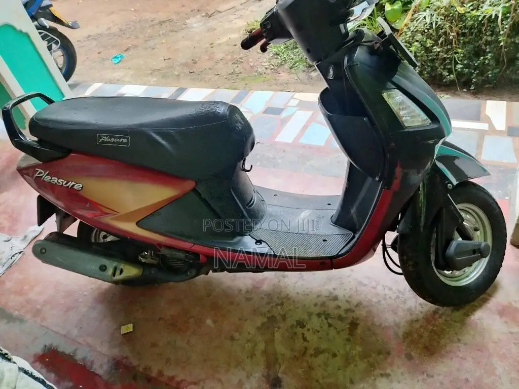 Hero Pleasure 2013 Motorbike (Used)