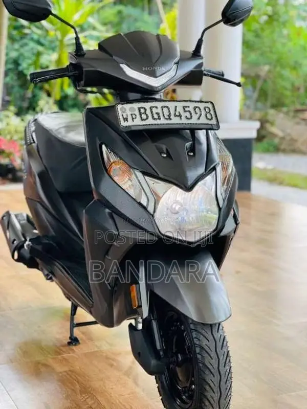 Honda Dio 2018 Motorbike (Used)