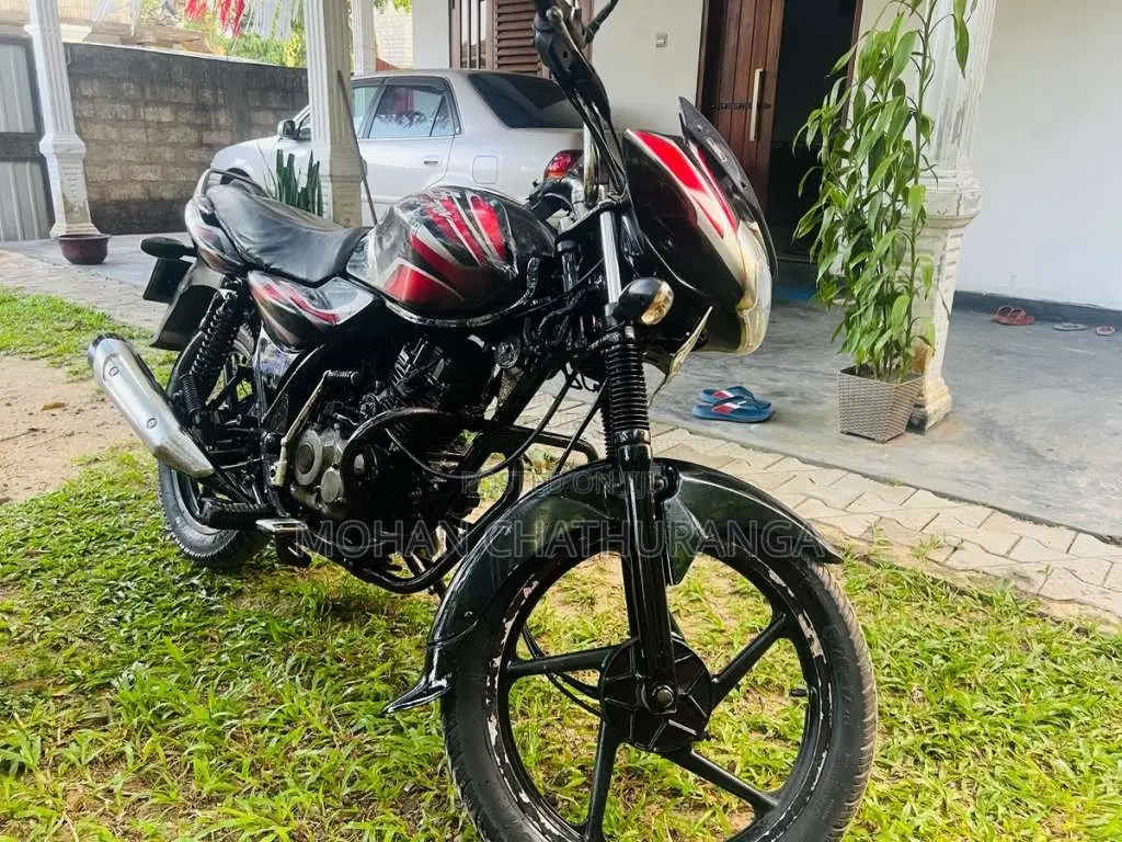 Bajaj Discover 100 2010 Motorbike (Used)