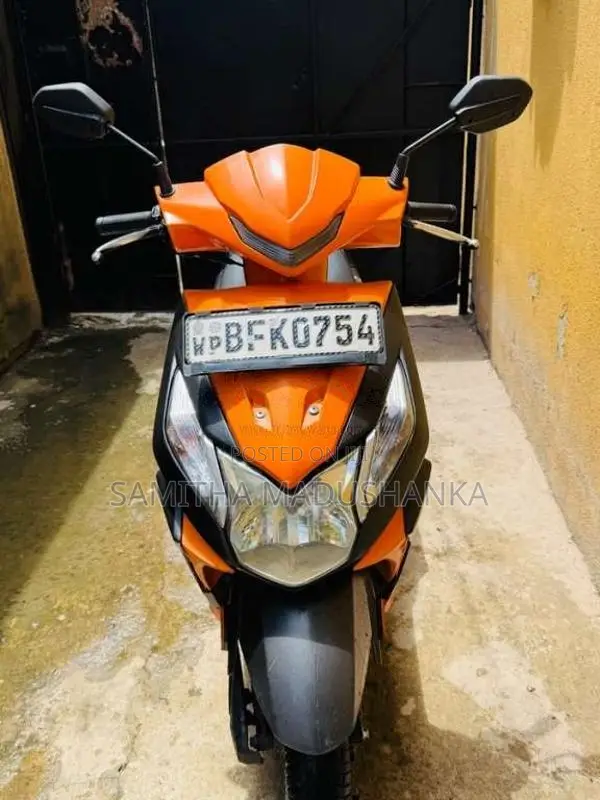 Honda Dio 2017 Motorbike (Used)