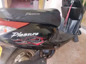 Hero Pleasure 2010 Motorbike (Used)