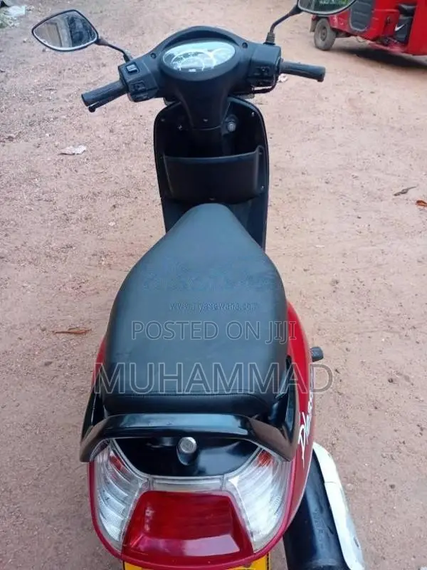 Hero Pleasure 2012 Motorbike (Used)