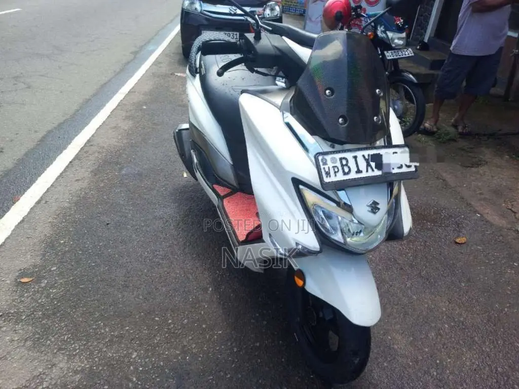 Suzuki BURGMAN 2020 Motorbike (Used)