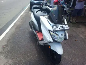 Suzuki BURGMAN 2020 Motorbike (Used)