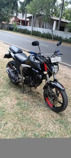 Yamaha Fz 2016 Motorbike (Used)