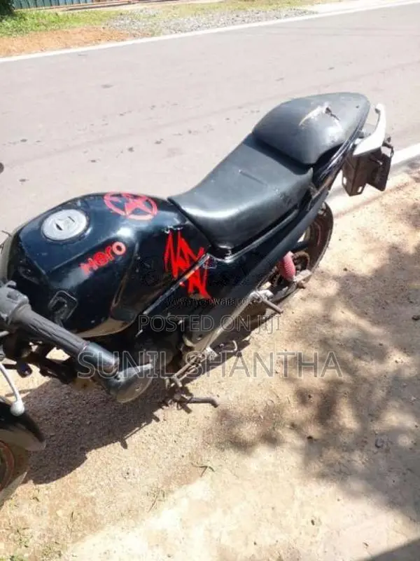 Hero Karizma 2014 Motorbike (Used)
