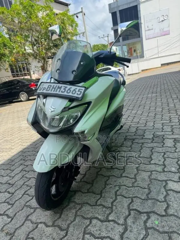 Suzuki BURGMAN 2019 Motorbike (Used)