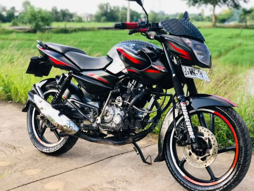 Bajaj Pulsar 2011 Motorbike (Used)