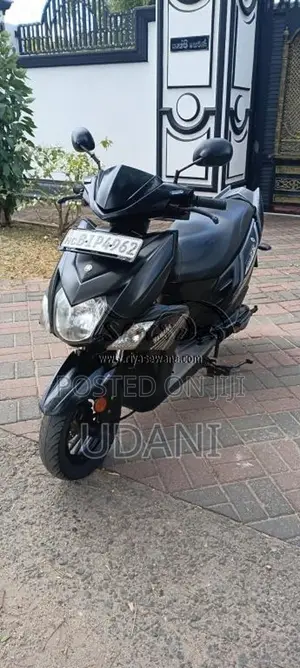 Yamaha Ray Zr 2020 Motorbike (Used)