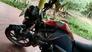 Yamaha Yamaha 2018 Motorbike (Used)
