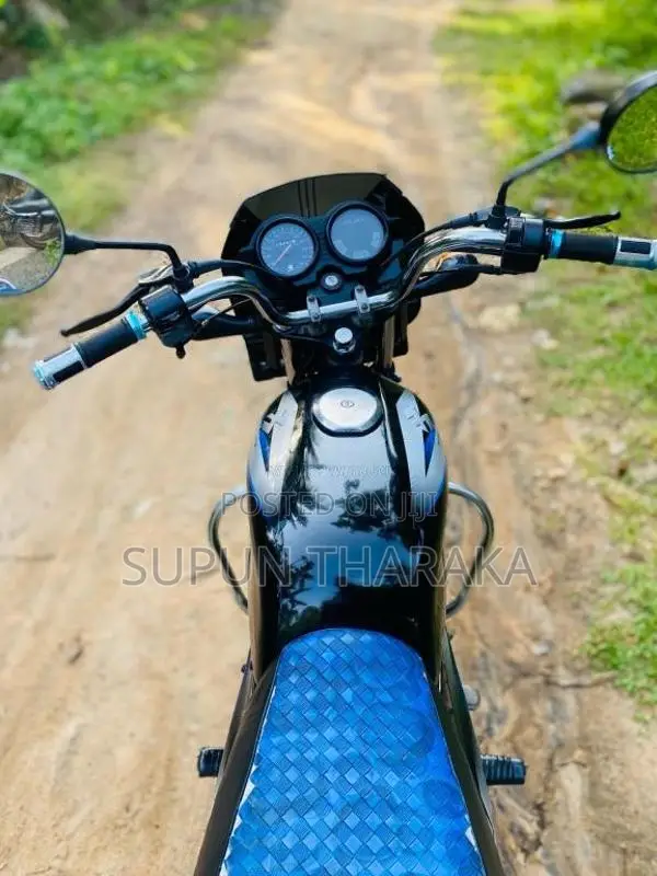 Bajaj CT-100 2015 Motorbike (Used)